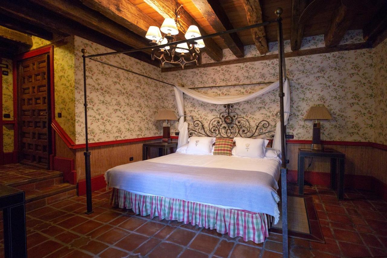 Hotel Rural Castillo De Somaén Buitenkant foto